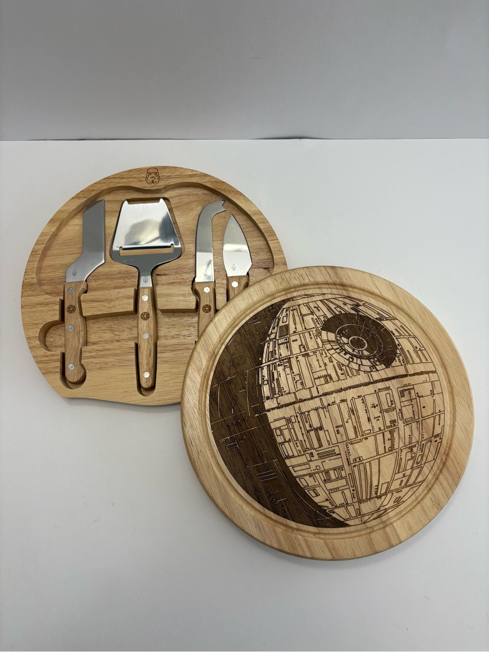 Star Wars Death Star Lucasfilm Ltd Cheese Cutting Board & Tools Set Charcuterie